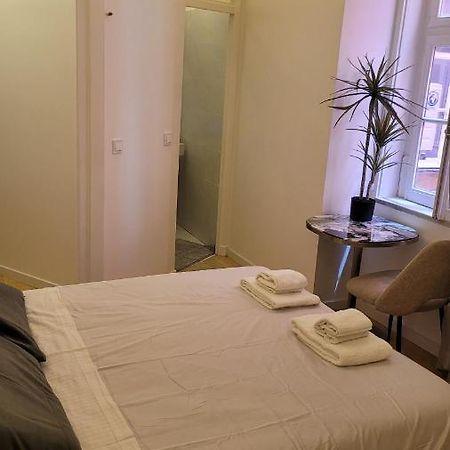 Tiny Studio Rosa - Bairro Alto ลิสบอน ภายนอก รูปภาพ