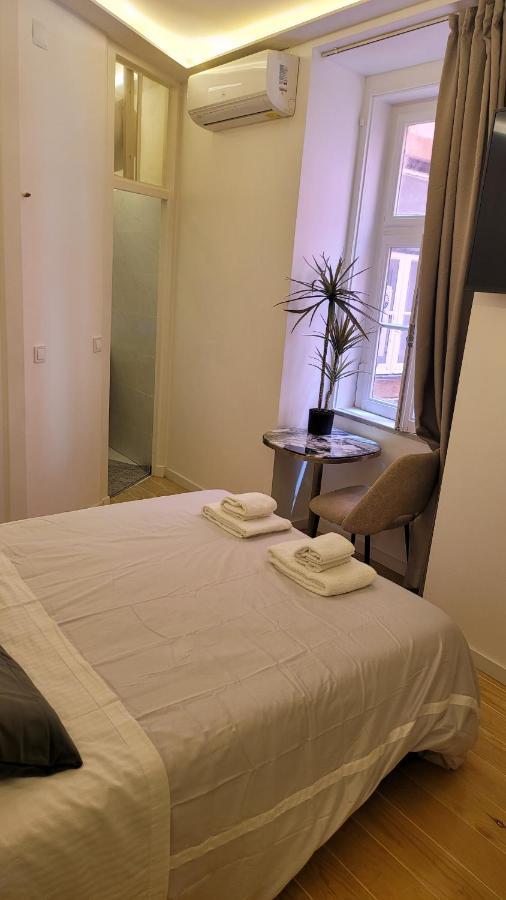 Tiny Studio Rosa - Bairro Alto ลิสบอน ภายนอก รูปภาพ