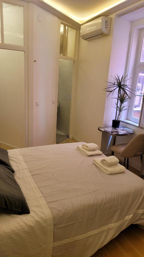 Tiny Studio Rosa - Bairro Alto ลิสบอน ภายนอก รูปภาพ